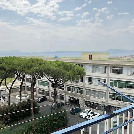4 Beds - 2 Bedrooms Near The Station Appartement Rome